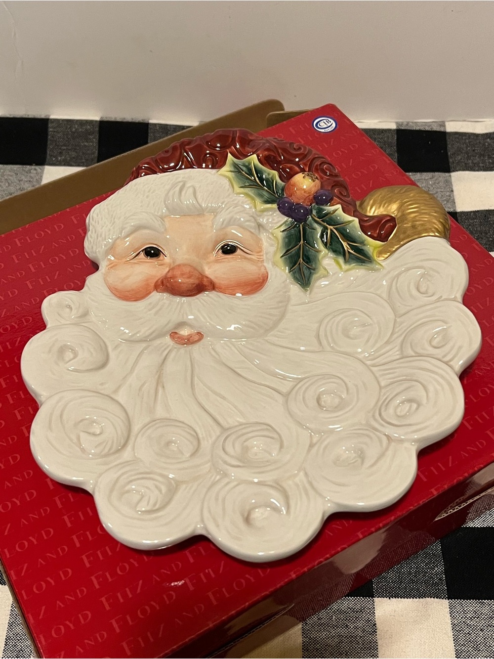 NWT FITZ & FLOYD CHRISTMAS SANTA CANAPÉ PLATE.